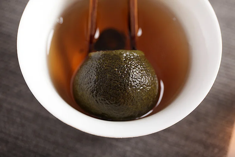 New Xiaoqing Tangerine Pu'er Tea Mandarin-Flavored Pu'er Tea Gift Set Dried Tangerine Or Orange Peel Pu'er Court Ripe Tea
New Xiaoqing Tangerine Pu'er Tea Mandarin-Flavored Pu'er Tea Gift Set Dried Tangerine Or Orange Peel Pu'er Court Ripe Tea