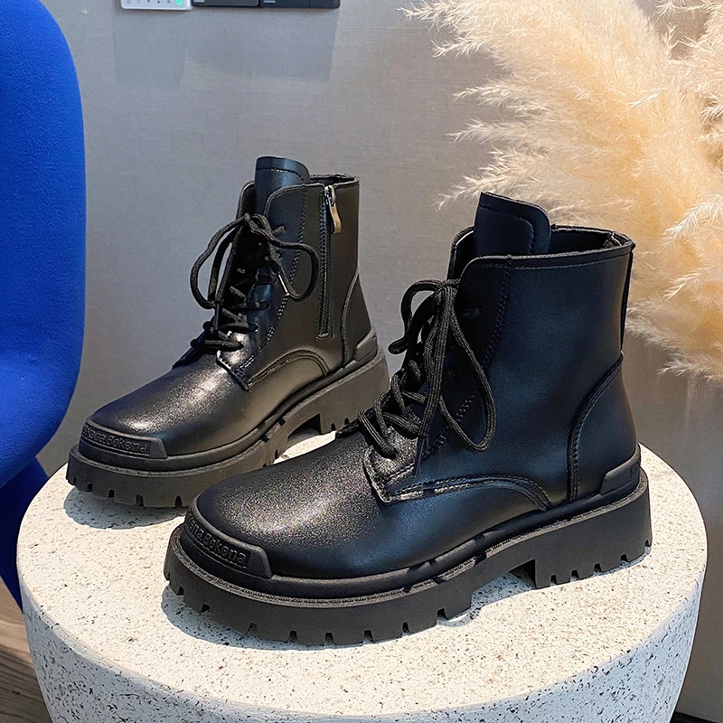 Winter Women Ankle Boots Leather Fashion Autumn Warm Fur Motorcycle Boots Non-slip Waterproof Female Platform Boots Botas Mujer
Winter Women Ankle Boots Leather Fashion Autumn Warm Fur Motorcycle Boots Non-slip Waterproof Female Platform Boots Botas Mujer