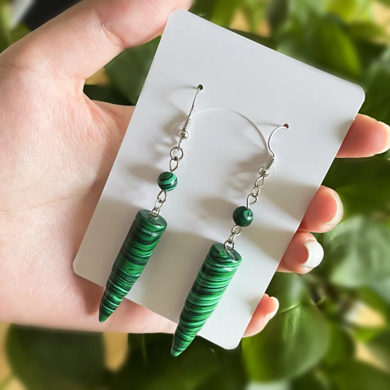 MOMIJI Bohemian Natural Stone Earrings for Women Bullet-shaped Natural Malachite Opal Turquoise Goldsand Watermelon Red Earrings
MOMIJI Bohemian Natural Stone Earrings for Women Bullet-shaped Natural Malachite Opal Turquoise Goldsand Watermelon Red Earrings