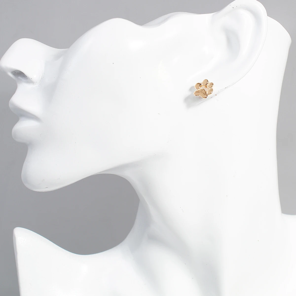 1 Pair Cute Ear Post Stud Earrings Bear's Paw Dog's Paw Heart Rose Gold Silver Tone Classic Earrings For Women's Gifts Kids DIY
1 Pair Cute Ear Post Stud Earrings Bear's Paw Dog's Paw Heart Rose Gold Silver Tone Classic Earrings For Women's Gifts Kids DIY