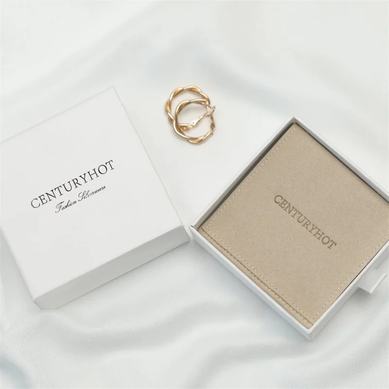 Wholesale 500pcs/lot Custom Packaging For Jewelry Small Paper Jewelry Boxes With Suede Microfiber Pouch
Wholesale 500pcs/lot Custom Packaging For Jewelry Small Paper Jewelry Boxes With Suede Microfiber Pouch