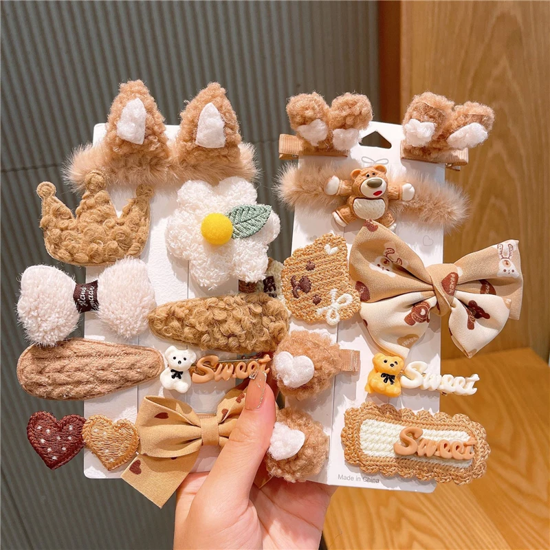 Soft Plush Children Hairpins Baby Girls Headwear Cute Cartoon Rabbit Flower Hair Clips for Baby Gifts Kids Hair Accessories
Soft Plush Children Hairpins Baby Girls Headwear Cute Cartoon Rabbit Flower Hair Clips for Baby Gifts Kids Hair Accessories