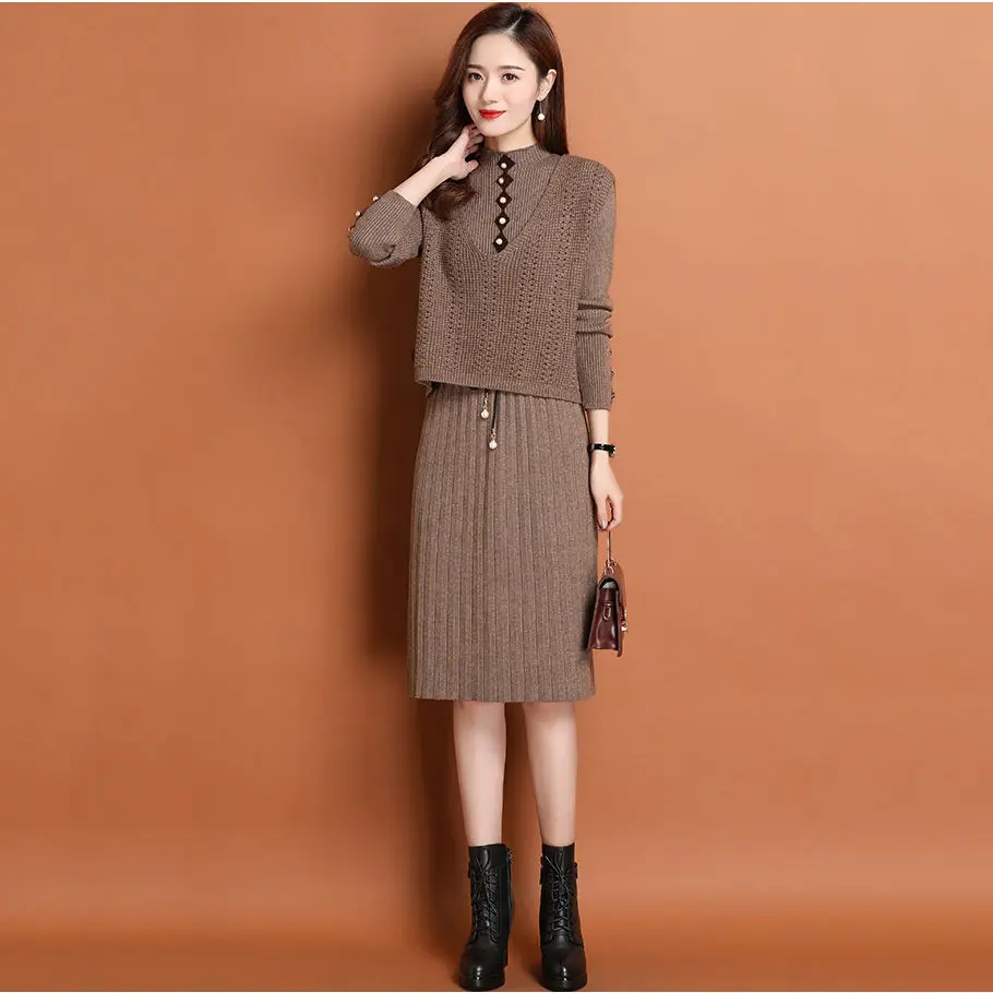 2022 Spring Autumn New Female O-neck Long Sleeve Knitted Blouses Sweaters Female Chic Solid Dresses Ladies Two-piece Sets Q122
2022 Spring Autumn New Female O-neck Long Sleeve Knitted Blouses Sweaters Female Chic Solid Dresses Ladies Two-piece Sets Q122