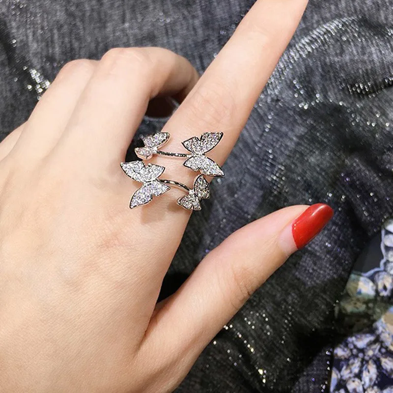 USTAR Butterfly rings for women inlay full Cubic Zirconia adjustable size finger wedding rings female fashion jewelry anel
USTAR Butterfly rings for women inlay full Cubic Zirconia adjustable size finger wedding rings female fashion jewelry anel