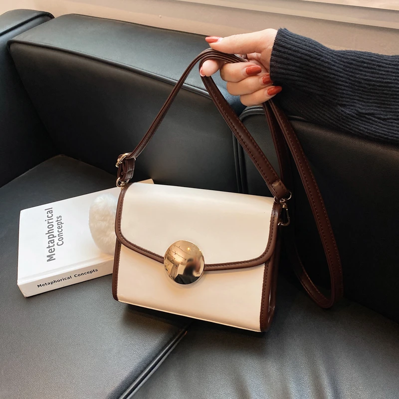 Fashion Luxury Women's Shoulder Bags PU Leather Crossbody Bags Designer Plush Love Pendant Handbags and Purse Female Square Bags
Fashion Luxury Women's Shoulder Bags PU Leather Crossbody Bags Designer Plush Love Pendant Handbags and Purse Female Square Bags