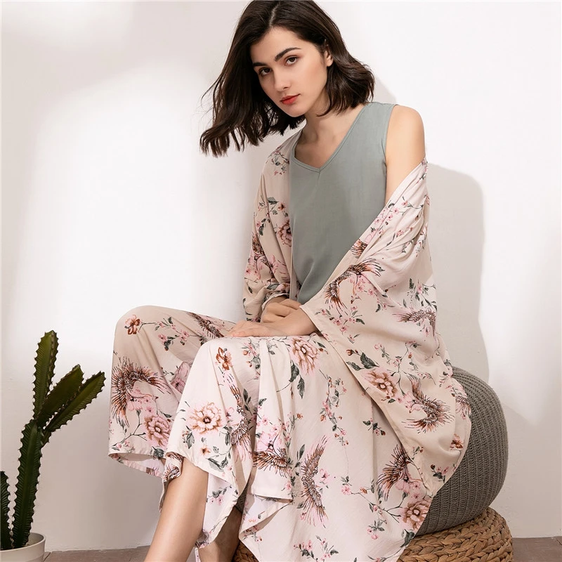 JULY'S SONG 4 Pieces Soft Autumn Summer Women Pajamas Sets Floral Printed Sleepwear With Shorts Female Leisure Nightwear Suit 
JULY'S SONG 4 Pieces Soft Autumn Summer Women Pajamas Sets Floral Printed Sleepwear With Shorts Female Leisure Nightwear Suit
