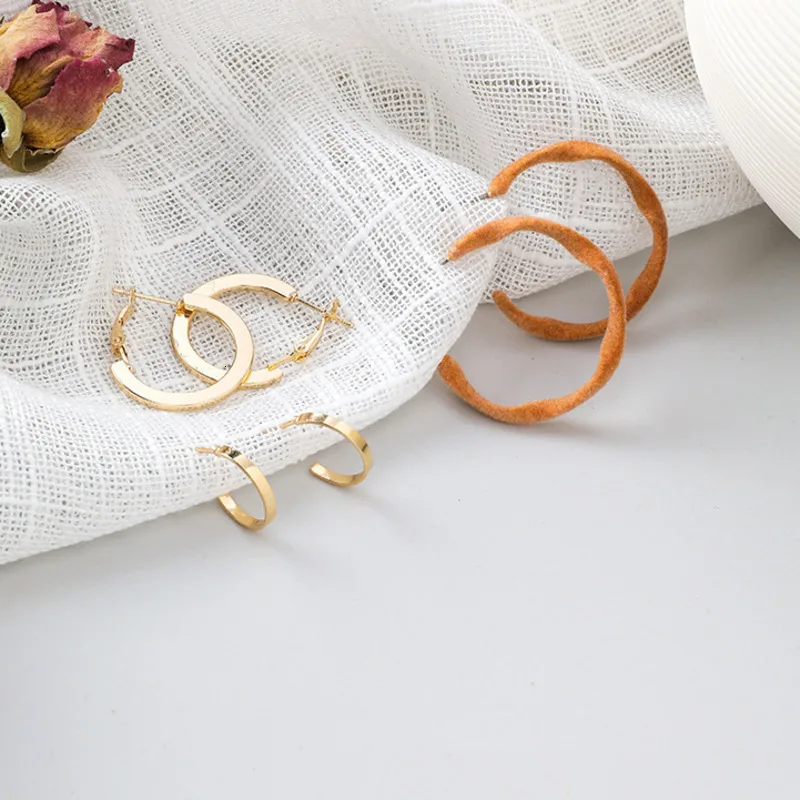 One Set Fashion Simple Color Geometric Circular Asymmetry Hoop Earring For Woman Girls Party Gift Jewelry
One Set Fashion Simple Color Geometric Circular Asymmetry Hoop Earring For Woman Girls Party Gift Jewelry