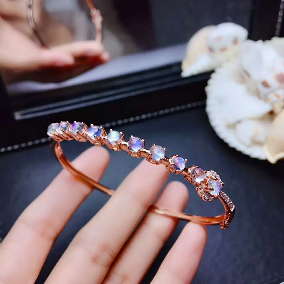 Женский браслет с натуральным лунным камнем MeiBaPJ, изящный браслет из стерлингового серебра 925 пробы, свадебные украшения
Женский браслет с натуральным лунным камнем MeiBaPJ, изящный браслет из стерлингового серебра 925 пробы, свадебные украшения