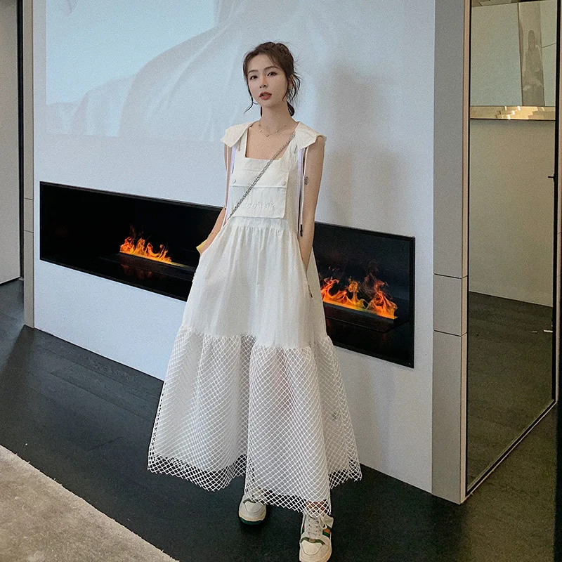 LANMREM New Women's Midi Casual Dress Sleeveless White Strap Design Embroidery Temperament Loose Fit Fashion Summer 2021 2P1716
LANMREM New Women's Midi Casual Dress Sleeveless White Strap Design Embroidery Temperament Loose Fit Fashion Summer 2021 2P1716