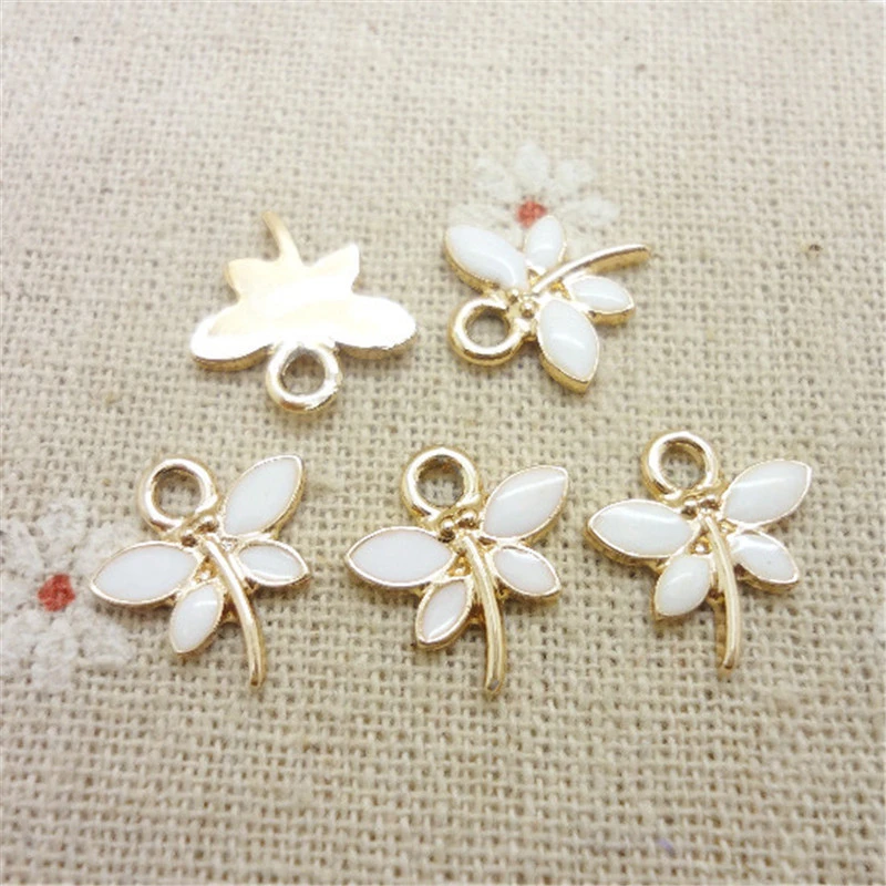 4 PCS/Lot Silver Color Alloy Animal Charm Dragonfly Pendants Enamel Charms For DIY Bracelet Necklace Jewelry Making
4 PCS/Lot Silver Color Alloy Animal Charm Dragonfly Pendants Enamel Charms For DIY Bracelet Necklace Jewelry Making