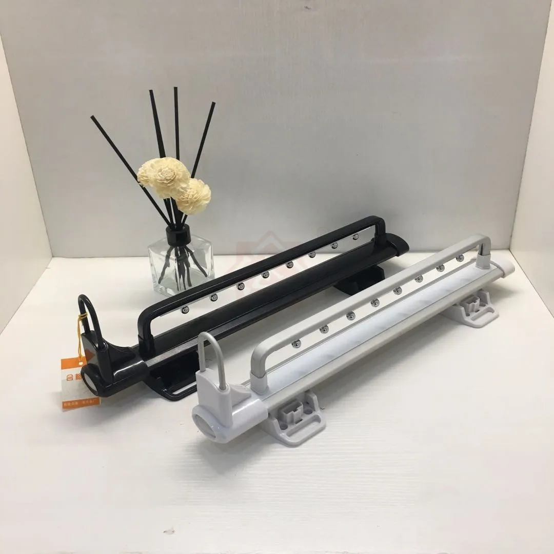 Overall wardrobe hardware accessories Aluminum alloy wardrobe clothes hanger Space aluminum top-mounted hanger Hotel supplies
Overall wardrobe hardware accessories Aluminum alloy wardrobe clothes hanger Space aluminum top-mounted hanger Hotel supplies