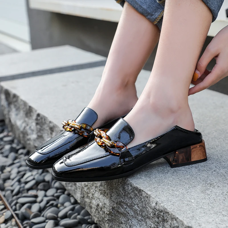 Coolcept Women Pumps Shoes Good Quality Fashion Gold Thick Heels Shoes Women Genuine Leather Metal Chain Footwear Size 34-40
Coolcept Women Pumps Shoes Good Quality Fashion Gold Thick Heels Shoes Women Genuine Leather Metal Chain Footwear Size 34-40