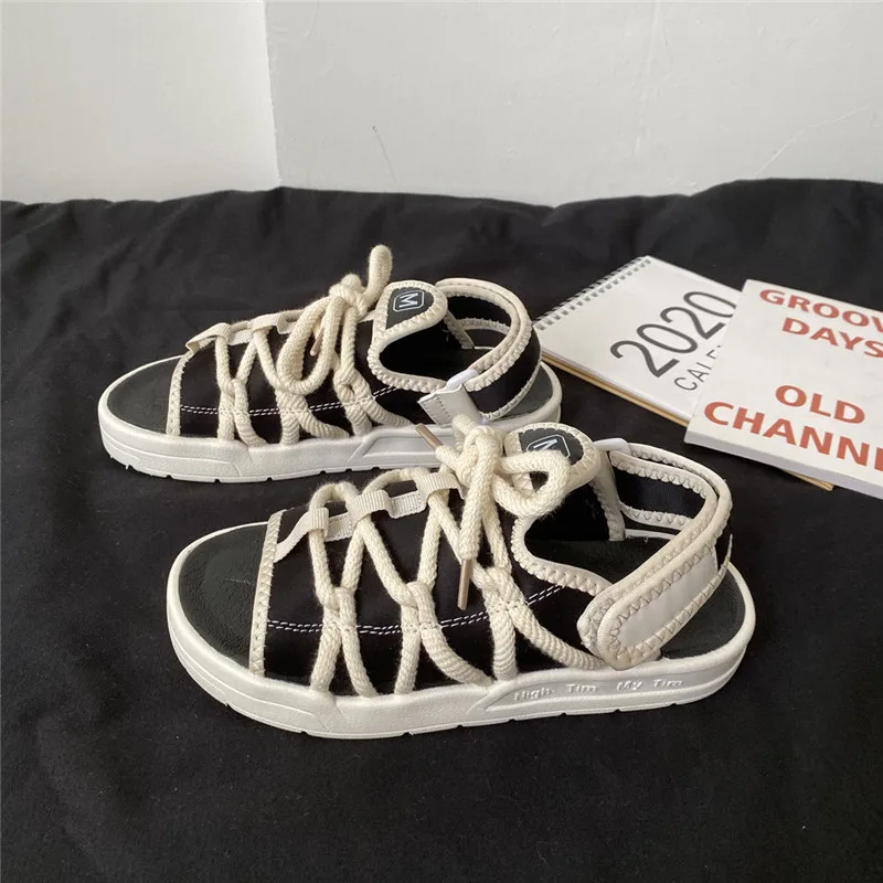 Summer Women Outdoor Cross Strap Flat Sandals Korean Fashion Sports Quick-drying Beach Shoes New Fairy Style All-match Sandals
Summer Women Outdoor Cross Strap Flat Sandals Korean Fashion Sports Quick-drying Beach Shoes New Fairy Style All-match Sandals