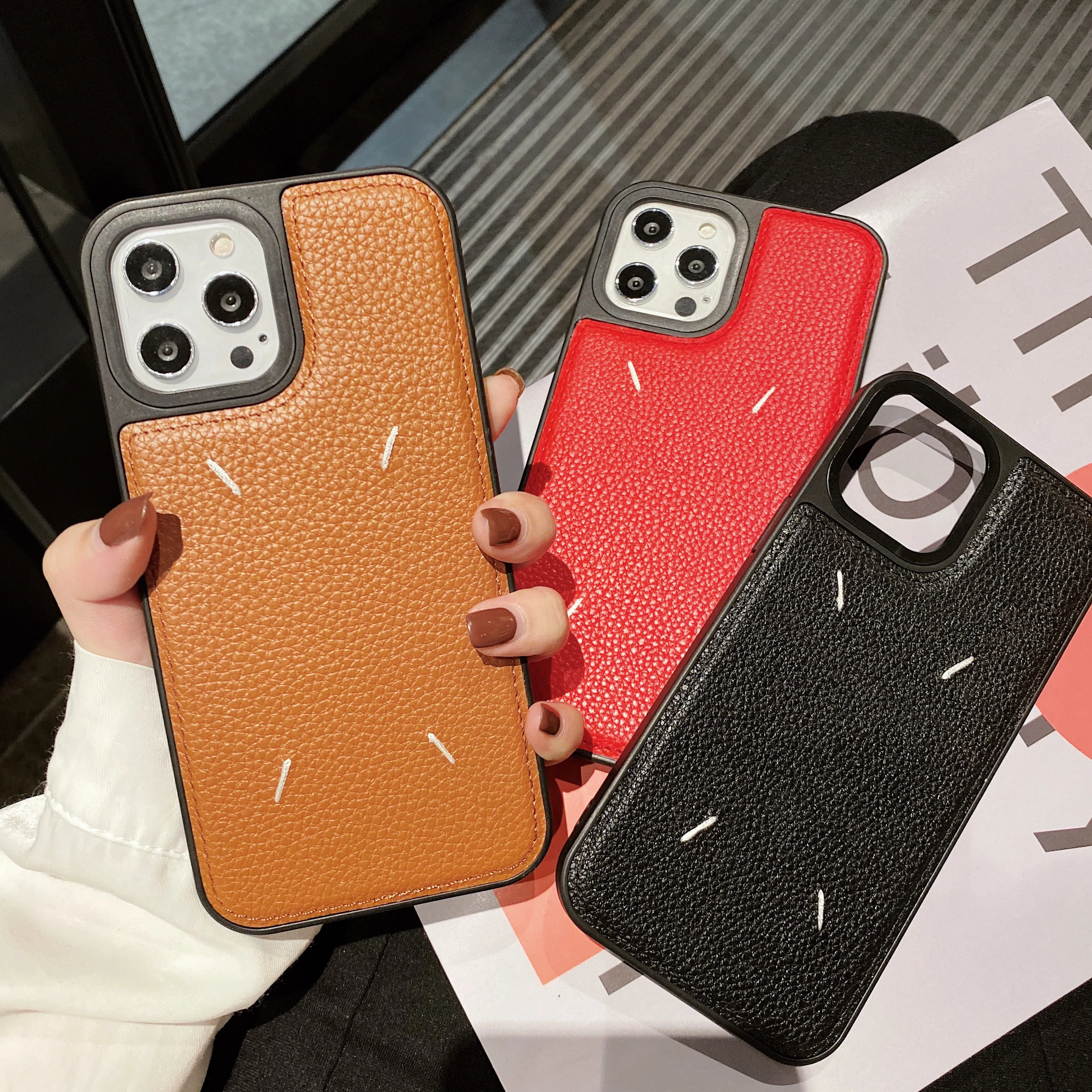 Japan INS Fashion Embroidery Lychee Pattern Leather Phone Case For iPhone 13 12 11Pro Max 7 8 Plus X XS XR Luxury Brand Back Cov
Japan INS Fashion Embroidery Lychee Pattern Leather Phone Case For iPhone 13 12 11Pro Max 7 8 Plus X XS XR Luxury Brand Back Cov