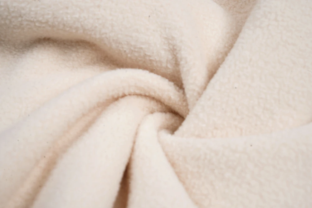 American Fashion 2021 Winter Sweatshirt Women Vintage Button Warm Casual Coat Basic Elegant Cardigan Ladies High Quality 
American Fashion 2021 Winter Sweatshirt Women Vintage Button Warm Casual Coat Basic Elegant Cardigan Ladies High Quality