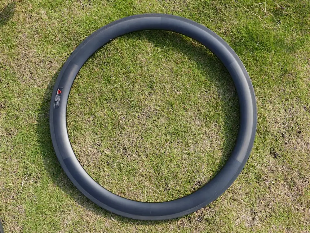 C5 High Quality Full Carbon Road Bike Clincher Wheel Rim Basalt Brake Surface Rim Depth 50mm Width 23mm Including 1 Pair
C5 High Quality Full Carbon Road Bike Clincher Wheel Rim Basalt Brake Surface Rim Depth 50mm Width 23mm Including 1 Pair