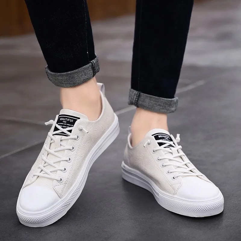 Genuine Leather men shoes outdoor Luxury Mens Shoe Casual Mens Sneakers fashion flats Zapatos Mocasines Hombre Tenis Masculino 
Genuine Leather men shoes outdoor Luxury Mens Shoe Casual Mens Sneakers fashion flats Zapatos Mocasines Hombre Tenis Masculino