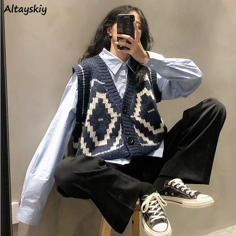 Sweater Vest Women Vintage Sleeveless Patchwork V-Neck Loose-fitting Single Breasted Knit Clothes All-match Retro Trendy Autumn
Sweater Vest Women Vintage Sleeveless Patchwork V-Neck Loose-fitting Single Breasted Knit Clothes All-match Retro Trendy Autumn