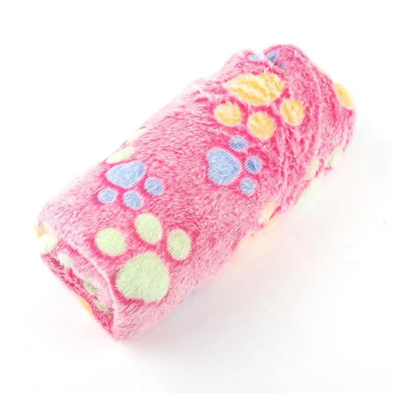 Velvet Paw Print Blanket Cat And Dog Winter Blanket Warm And Soft Household Pet Supplies
Velvet Paw Print Blanket Cat And Dog Winter Blanket Warm And Soft Household Pet Supplies
