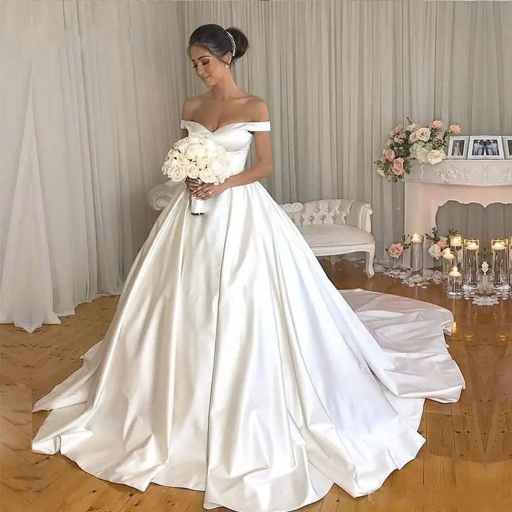 Winter Soft Satin V Neck Off Shoulder Simple A Line Wedding Dresses Bohemian Pleated Waist Robe De Mariee Women Bridal Gowns
Winter Soft Satin V Neck Off Shoulder Simple A Line Wedding Dresses Bohemian Pleated Waist Robe De Mariee Women Bridal Gowns
