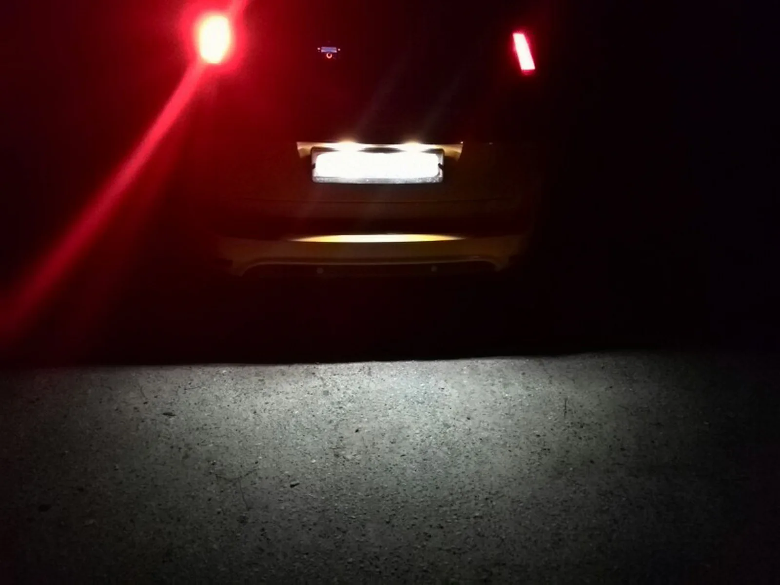 1 C5W 39 4014 SMD Canbus
1 C5W 39 4014 SMD Canbus