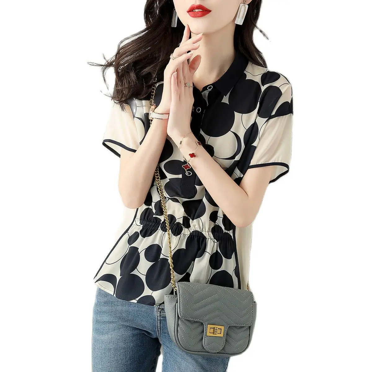 2021 Summer New Women's Short Sleeve Chiffon Shirt Fashion Leisure Versatile Dot Printing Korean Girls Top F037
2021 Summer New Women's Short Sleeve Chiffon Shirt Fashion Leisure Versatile Dot Printing Korean Girls Top F037