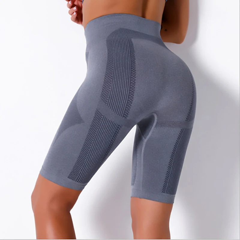 Women's Yoga Pants Seamless Knitted Fitness Hip Lifting Tights Sport Gym Workout Knee Length Shorts Striped Five-Point Pants
Women's Yoga Pants Seamless Knitted Fitness Hip Lifting Tights Sport Gym Workout Knee Length Shorts Striped Five-Point Pants