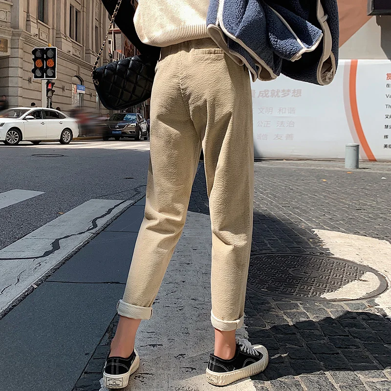 Seoulish New 2021 Autumn Winter Women Corduroy Pants Fashion High Waist Female Straight Pants Streetwear Women Trousers
Seoulish New 2021 Autumn Winter Women Corduroy Pants Fashion High Waist Female Straight Pants Streetwear Women Trousers