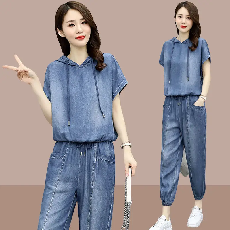 Summer Hooded Denim Sets Women 2021 New Korean Fashion Thin Short-sleeve Loose Top+Jeans Female Casual Denim Two-piece suit
Summer Hooded Denim Sets Women 2021 New Korean Fashion Thin Short-sleeve Loose Top+Jeans Female Casual Denim Two-piece suit
