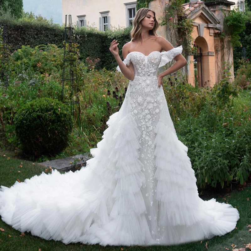 Off Shoulder White Wedding Dress Layered Tulle A-line Floor Length Long Bridal Dresses Elegant Flowers Elegant Bride Gown
Off Shoulder White Wedding Dress Layered Tulle A-line Floor Length Long Bridal Dresses Elegant Flowers Elegant Bride Gown