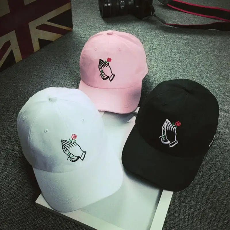 2021 New Hot Fashion Holding Roses Men Women Baseball Caps Spring Summer Sun Hats for Women Solid Snapback Cap Wholesale Dad Hat
2021 New Hot Fashion Holding Roses Men Women Baseball Caps Spring Summer Sun Hats for Women Solid Snapback Cap Wholesale Dad Hat
