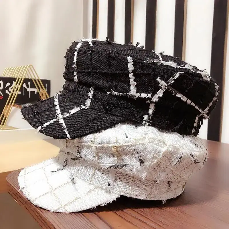 2021 new Fashion best sell autumn black white plaid Tweed leisure lady Octagonal hat men women visors cap
2021 new Fashion best sell autumn black white plaid Tweed leisure lady Octagonal hat men women visors cap