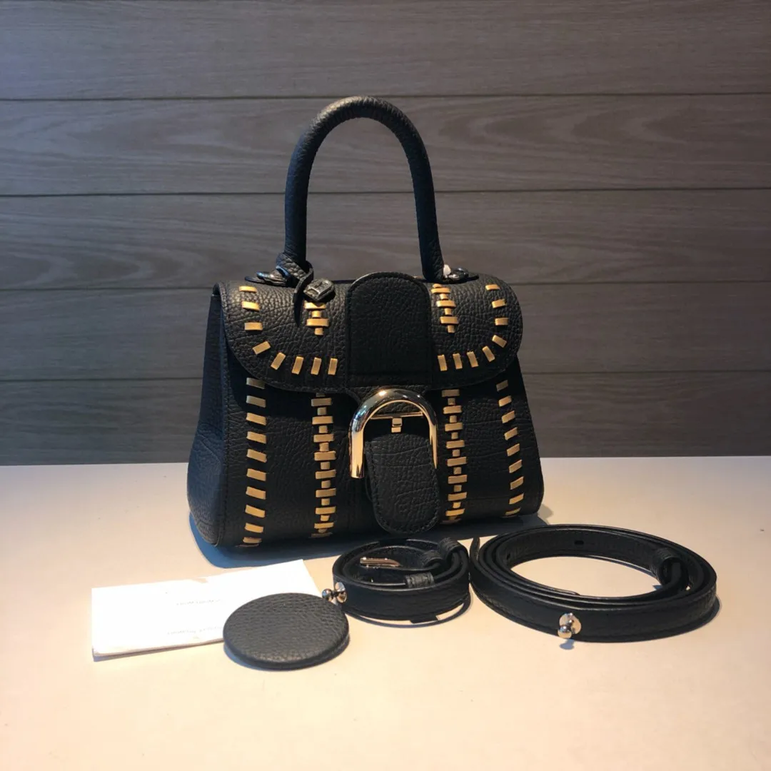 2021 Latest Women's Knitting Portable Shoulder Bag Multi Color Choice Exquisite Appearance Flip Design Luxury High End 
2021 Latest Women's Knitting Portable Shoulder Bag Multi Color Choice Exquisite Appearance Flip Design Luxury High End