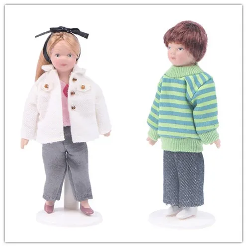 1:12 Doll House Victorian Ceramic Doll Model Movable Green Sweater Boy/Blue Hooded Braided Girl Toy Gift
1:12 Doll House Victorian Ceramic Doll Model Movable Green Sweater Boy/Blue Hooded Braided Girl Toy Gift