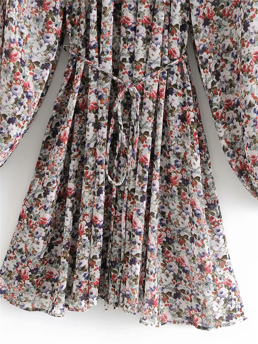 Vintage Women Floral Print Pleated Dresses 2020 Autumn Fashion Ladies Puff Sleeve Dress Streetwear Female Chic Belt Loose Blouse
Vintage Women Floral Print Pleated Dresses 2020 Autumn Fashion Ladies Puff Sleeve Dress Streetwear Female Chic Belt Loose Blouse