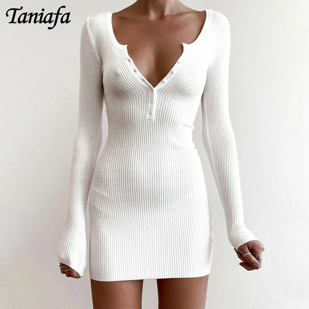 Fashion Women Sexy Bodycon Sweater Dress Ladies Long Sleeve Button V Neck Mini Dress Slim Casual Package Dress
Fashion Women Sexy Bodycon Sweater Dress Ladies Long Sleeve Button V Neck Mini Dress Slim Casual Package Dress