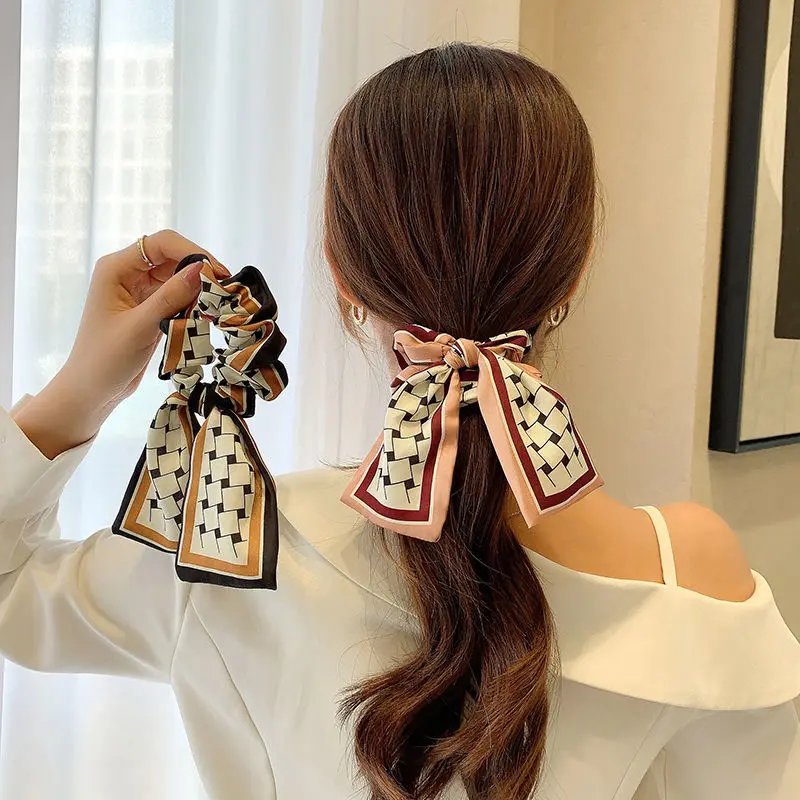 Hair circle female Korean edition student lovely hair belt tie hair summer new trend 2021 Hair Accessories
Hair circle female Korean edition student lovely hair belt tie hair summer new trend 2021 Hair Accessories