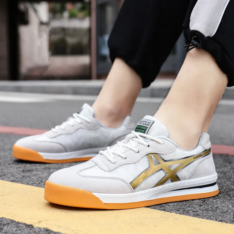New couple casual white sports shoes mesh breathable men's lightweight sports shoes women's summer outdoor sports running shoes
New couple casual white sports shoes mesh breathable men's lightweight sports shoes women's summer outdoor sports running shoes
