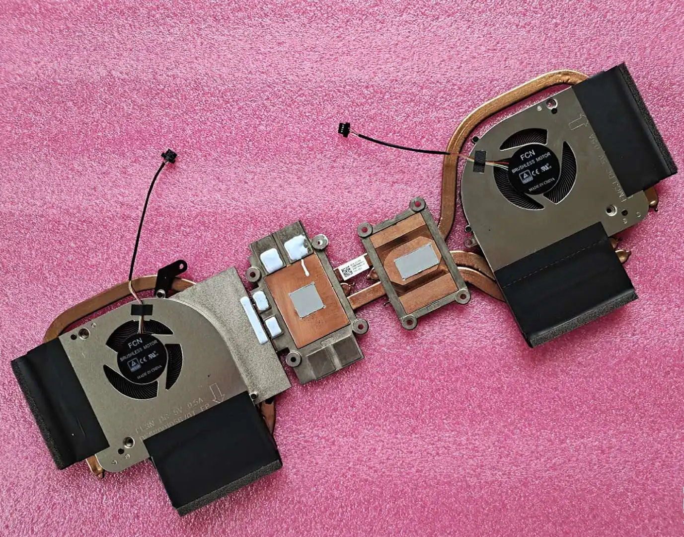 new For Asus ProArt StudioBook Pro 17 W700G2T fan heat sink
new For Asus ProArt StudioBook Pro 17 W700G2T fan heat sink