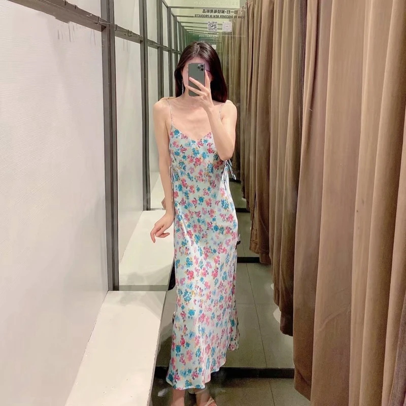 DOUJILI 2021 Women Fashion Sexy Dress Sleeveless Backless Flower Printing Summer Long Dress For Lady
DOUJILI 2021 Women Fashion Sexy Dress Sleeveless Backless Flower Printing Summer Long Dress For Lady