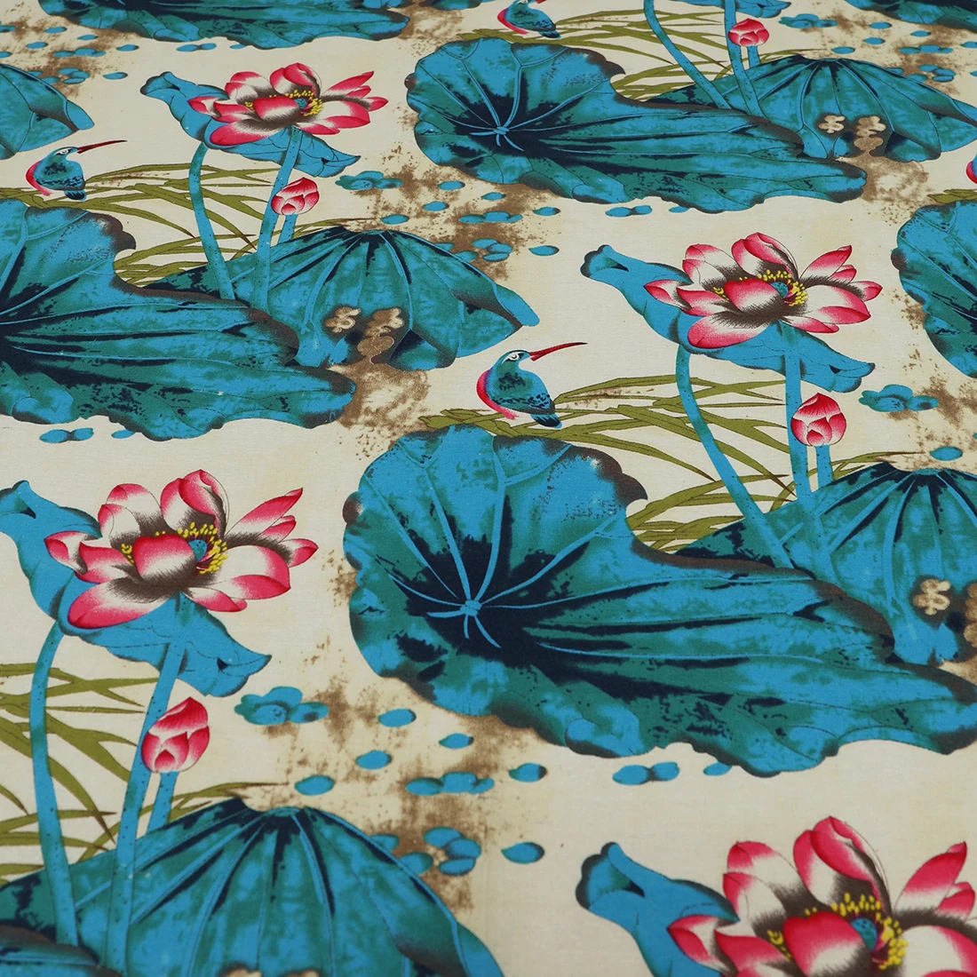 Cotton Linen Printed Lotus Retro Fabric By The Meter For Clothing DIY Tablecloth Apparel Craft Cushion Decor
Cotton Linen Printed Lotus Retro Fabric By The Meter For Clothing DIY Tablecloth Apparel Craft Cushion Decor