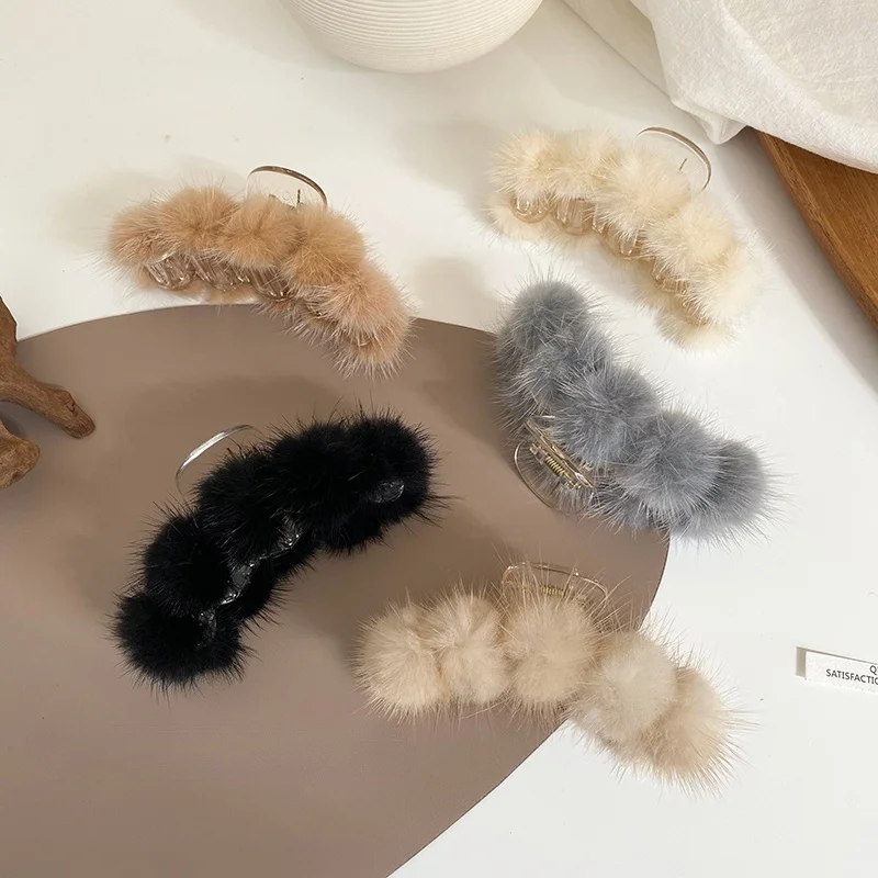 Acrylic Hairpins 2021 Women Hair Clip Cute Plush Hair Crab Claws Girls Make UP Washing Tool Fashion Hair Accessories Headband
Acrylic Hairpins 2021 Women Hair Clip Cute Plush Hair Crab Claws Girls Make UP Washing Tool Fashion Hair Accessories Headband
