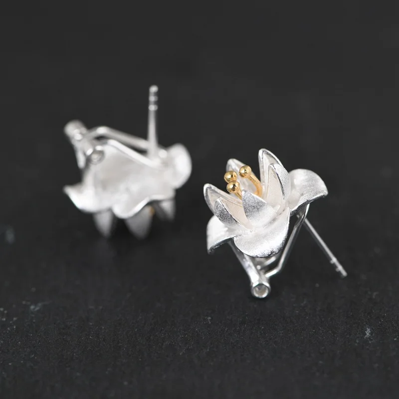 FNJ Romantic Flower Earrings 925 Silver Original Pure S925 Sterling Silver Stud Earring Women Jewelry Gold color
FNJ Romantic Flower Earrings 925 Silver Original Pure S925 Sterling Silver Stud Earring Women Jewelry Gold color