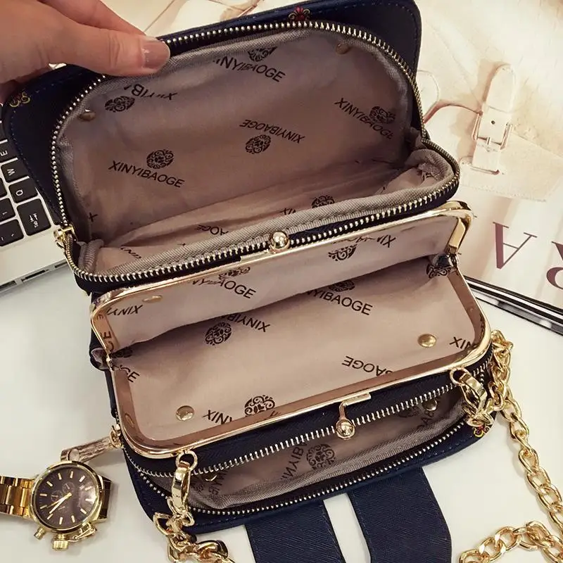 Ladies Chain Messenger Bag 2021 New Double Zipper Camera Bag Casual Luxury Designer Shoulder Bag Leather Purses and Handbag Lady
Ladies Chain Messenger Bag 2021 New Double Zipper Camera Bag Casual Luxury Designer Shoulder Bag Leather Purses and Handbag Lady
