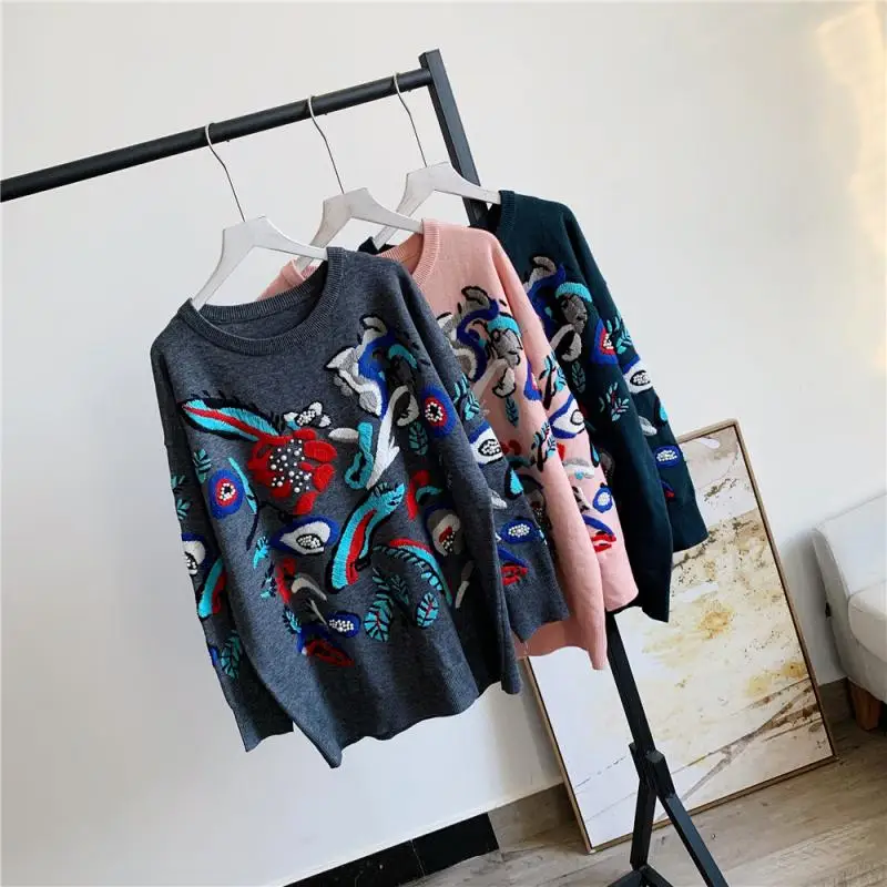 Runway Vintage Women Winter Christmas 3D Embroidery Beaded Flowers Embroidered Sweater Pullover Long Sleeve Pink Green Coat
Runway Vintage Women Winter Christmas 3D Embroidery Beaded Flowers Embroidered Sweater Pullover Long Sleeve Pink Green Coat