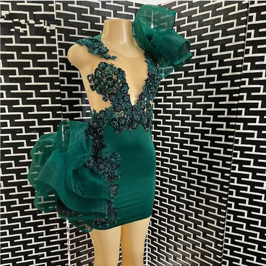 Elegant Emerald Green Lace Short Cocktail Dresses Beaded Ruffles Mini Homecoming Party Gowns Prom Dress Vestidos
Elegant Emerald Green Lace Short Cocktail Dresses Beaded Ruffles Mini Homecoming Party Gowns Prom Dress Vestidos
