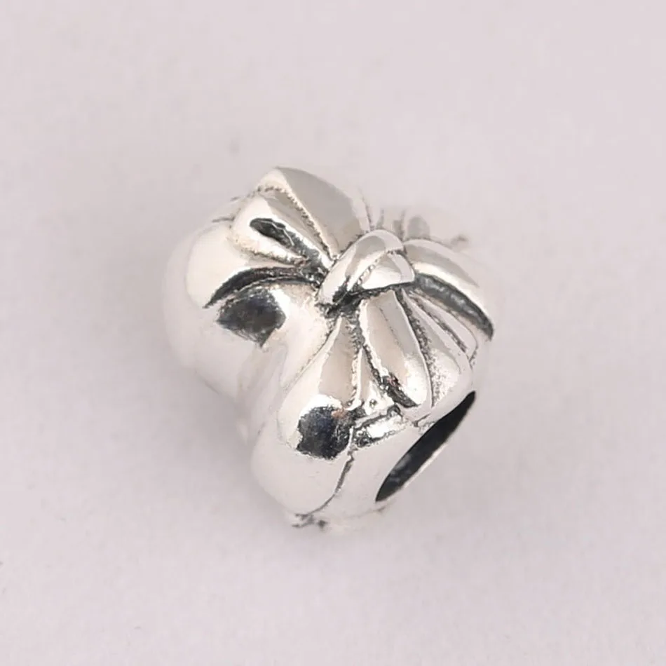 Authentic S925 DIY Jewelry Brilliant Heart Bow Charm fit Lady Bracelet Bangle Lady Bead
Authentic S925 DIY Jewelry Brilliant Heart Bow Charm fit Lady Bracelet Bangle Lady Bead