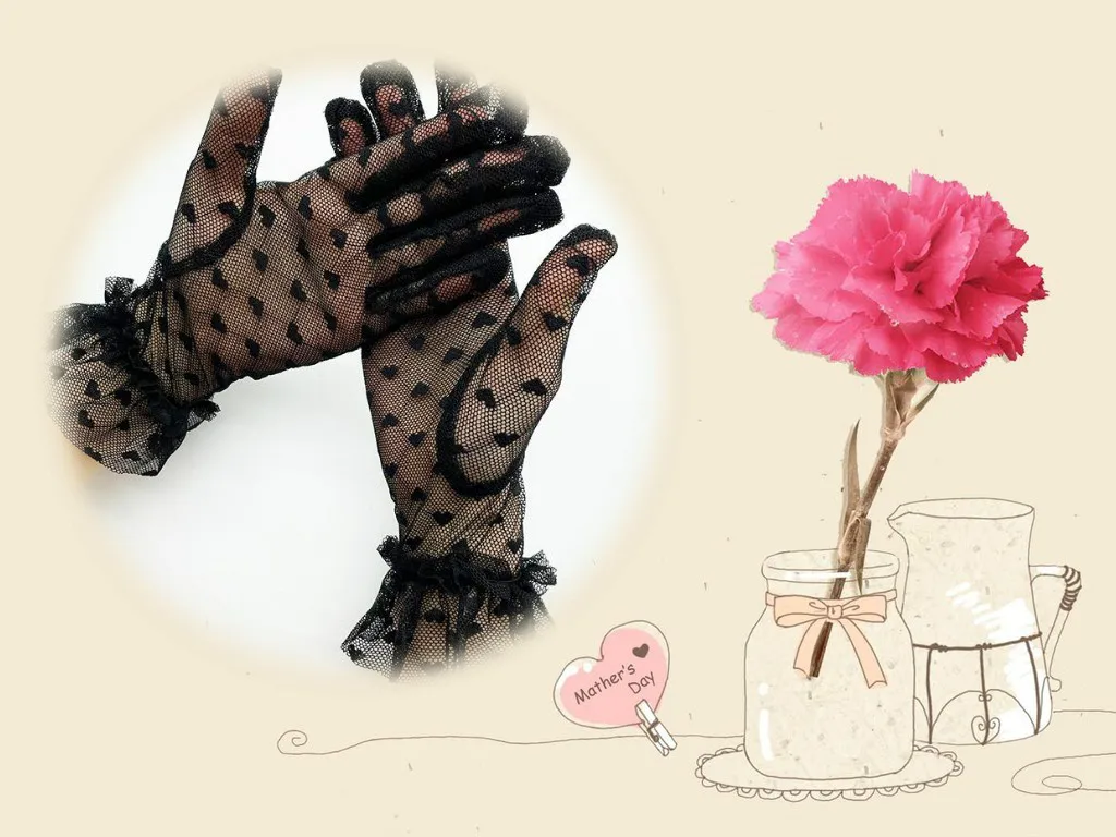 Cool Lace Gloves Summer Ladies Fashion Heart-Shaped Sexy Lace Stretch Short Lace Sunscreen Outdoor Sports Cycling Gloves
Cool Lace Gloves Summer Ladies Fashion Heart-Shaped Sexy Lace Stretch Short Lace Sunscreen Outdoor Sports Cycling Gloves