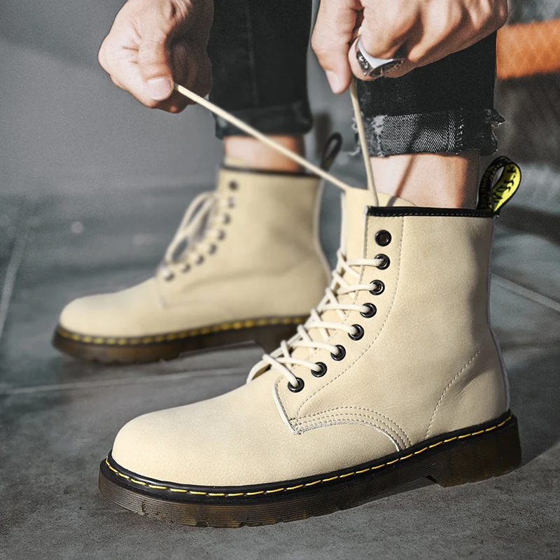 Men's Boots Women's Boots 2021 Leather Women's Short Boots White Winter Thickened Women's Shoes Non-Slip Couple Martin Boots
Men's Boots Women's Boots 2021 Leather Women's Short Boots White Winter Thickened Women's Shoes Non-Slip Couple Martin Boots