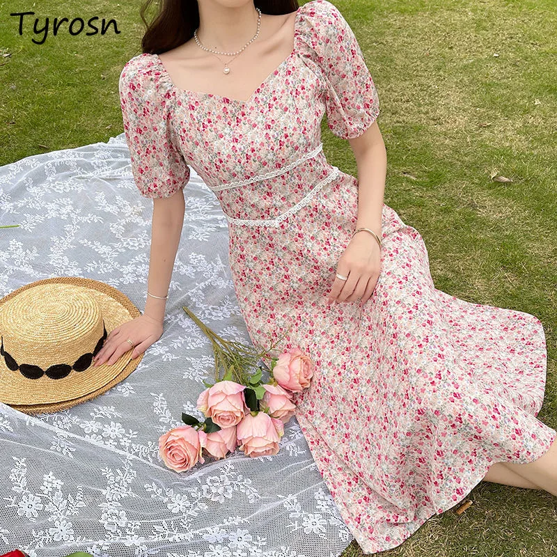 Short Sleeve Dresses Women Elegant Retro Square Collar French Style Empire Waist Sweet Tender Midi Dress Vestidos Holiday A-line
Short Sleeve Dresses Women Elegant Retro Square Collar French Style Empire Waist Sweet Tender Midi Dress Vestidos Holiday A-line